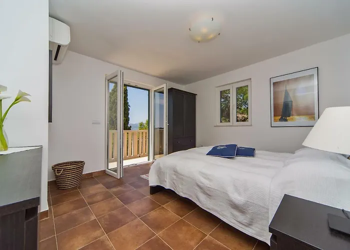 I Sassi Bianchi - West Villa *