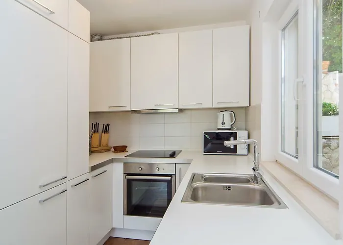 Villa I Sassi Bianchi - West