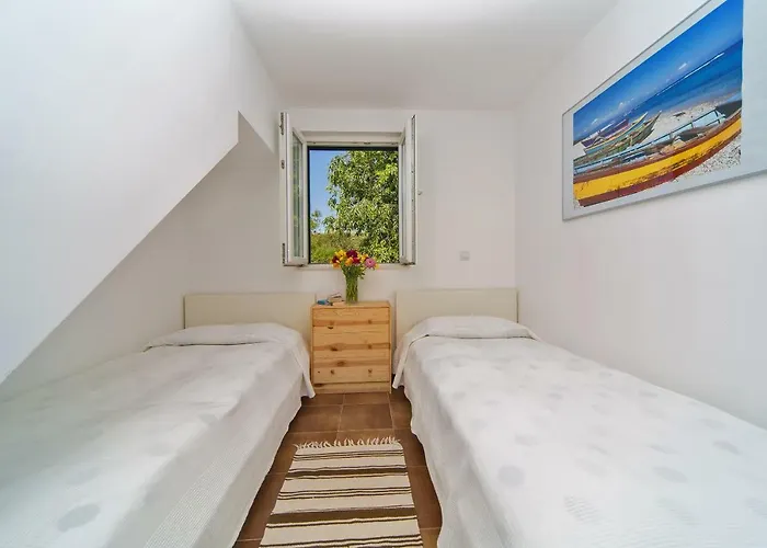 I Sassi Bianchi - West Villa *